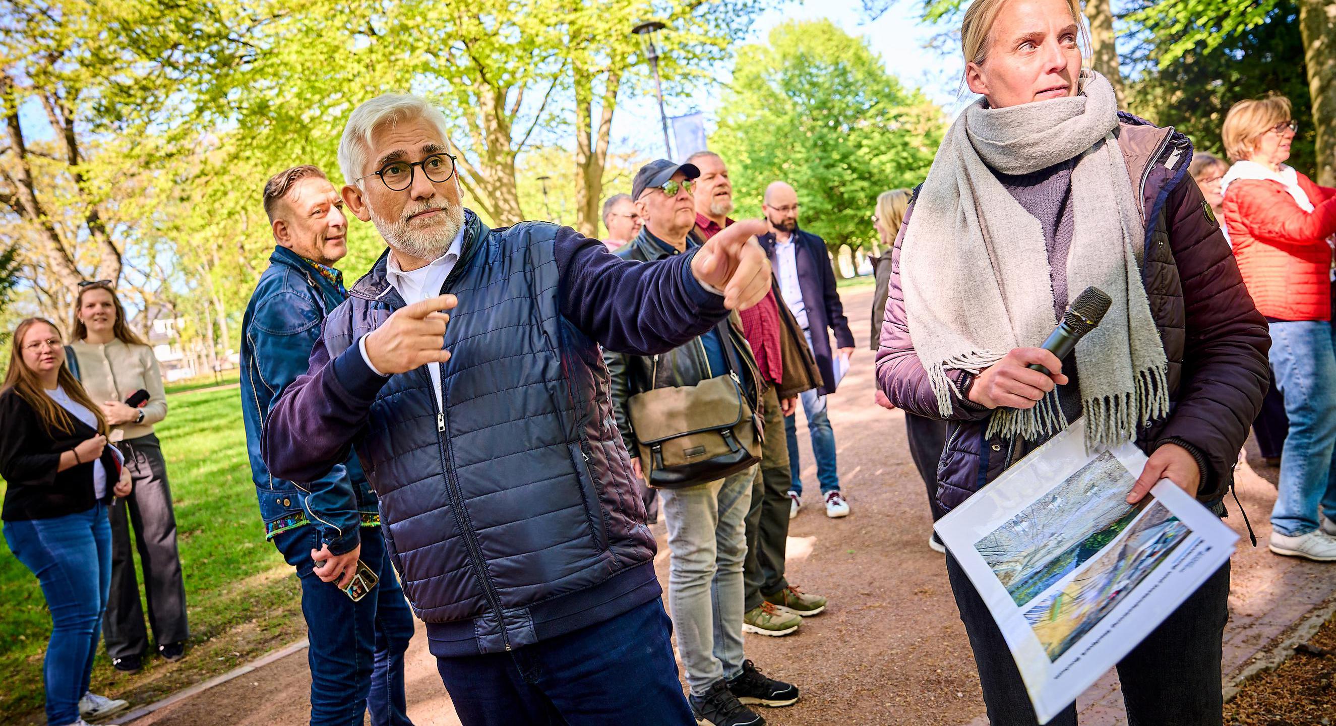Baustellenbegehung: Der Stadtpark auf dem Weg zum Star der IGA