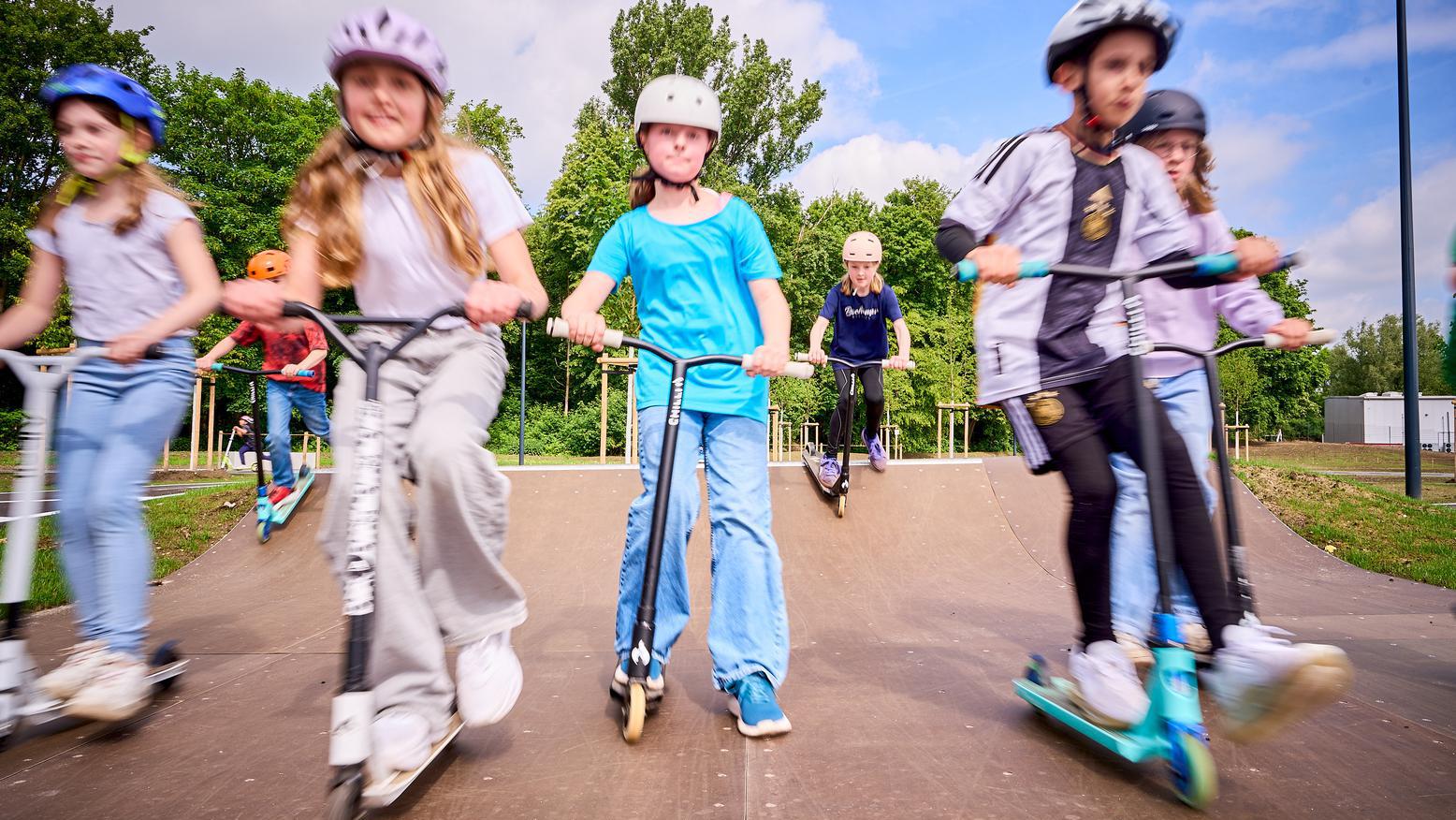 Eröffnung „Die Grüne Dickebank“: Neuer Sport- und Begegnungsort für Bochum-Wattenscheid