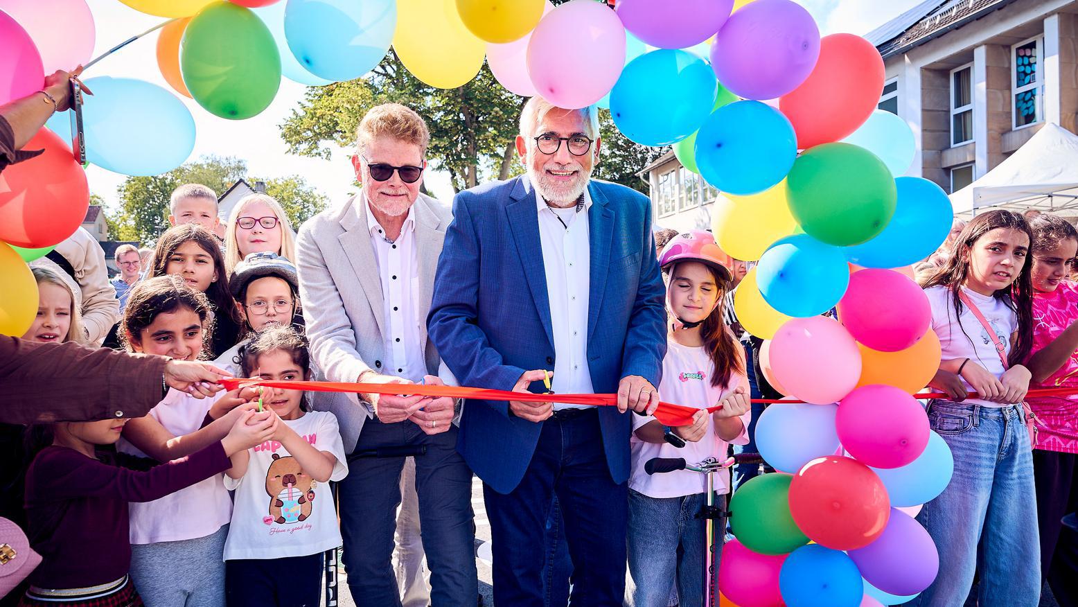 Eröffnung des Schulhofs in Laer: Grüne Mitte für Lernen, Bewegung und Begegnung 